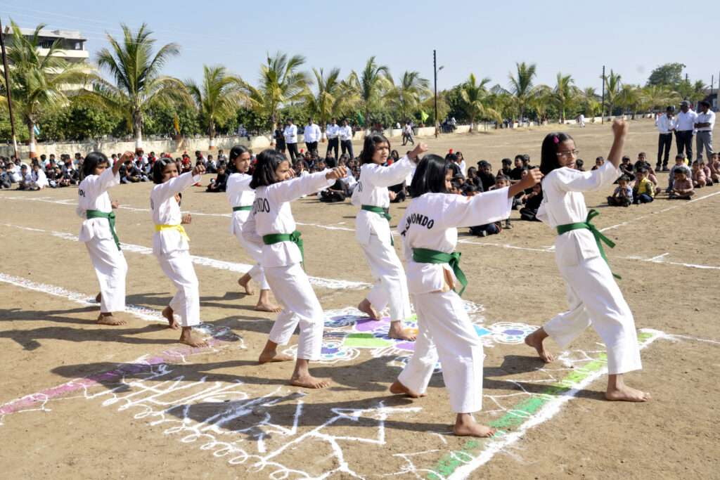 Maharashtra military training in schools