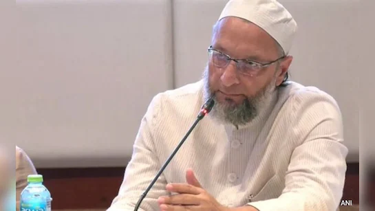 Asaduddin Owaisi hints at AIMIM joining Mahagathbandhan in Bihar polls.