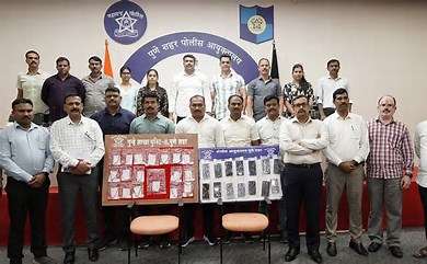 Thieves arrested for stealing from Palkhi pilgrims in Pune; valuables recovered.