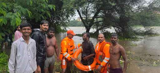 Pune flood rescue