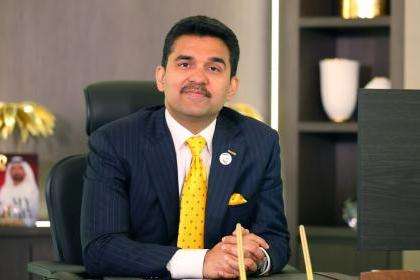 Dr. Shamsheer pledges ₹1 crore each to families of BJ Medical students killed in Pune crash.