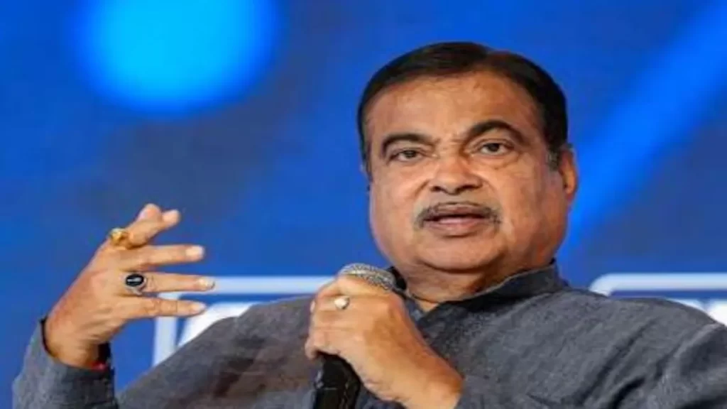 Nitin Gadkari World War warning