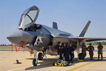 US F-35B fighter jet stranded in Kerala to be airlifted by C-17 Globemaster.