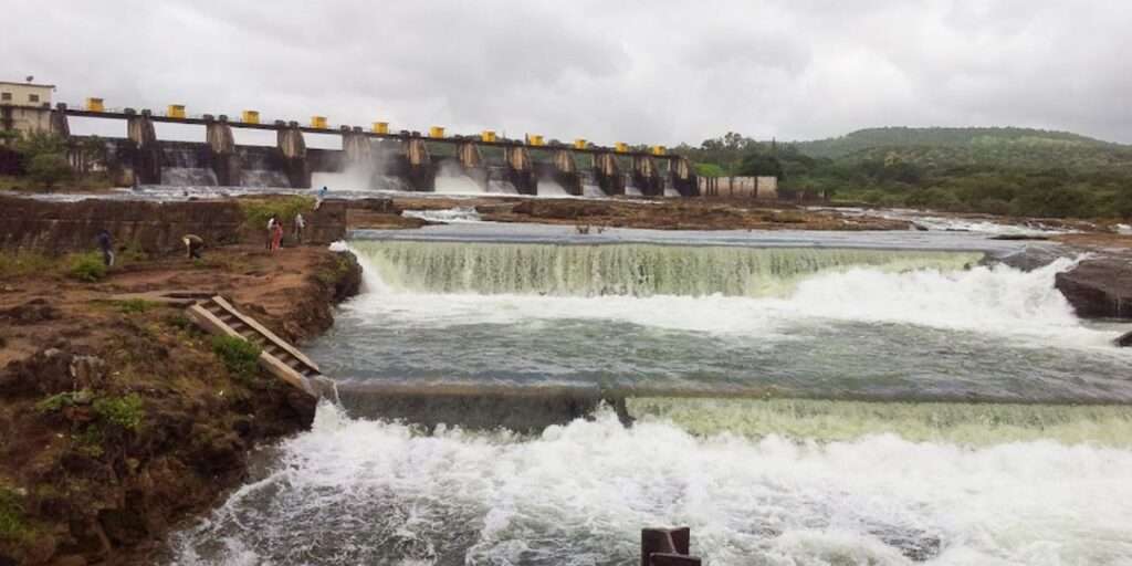 Khadakwasla Dam water discharge