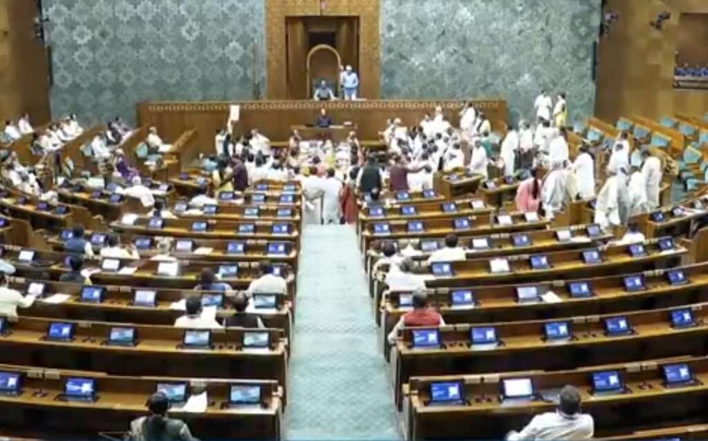 Bihar electoral rolls, Parliament disruption