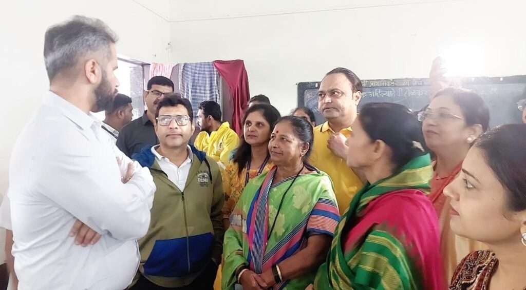 PCMC evacuates residents amid floods