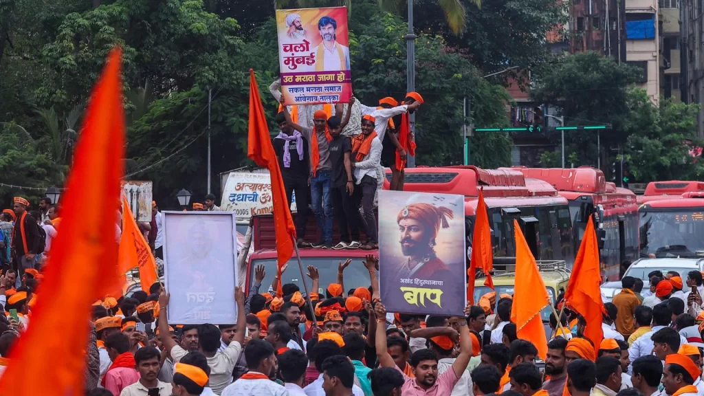 Maratha protest blocks Mumbai traffic