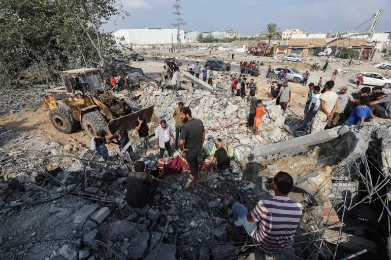 Israeli strike kills civilians
