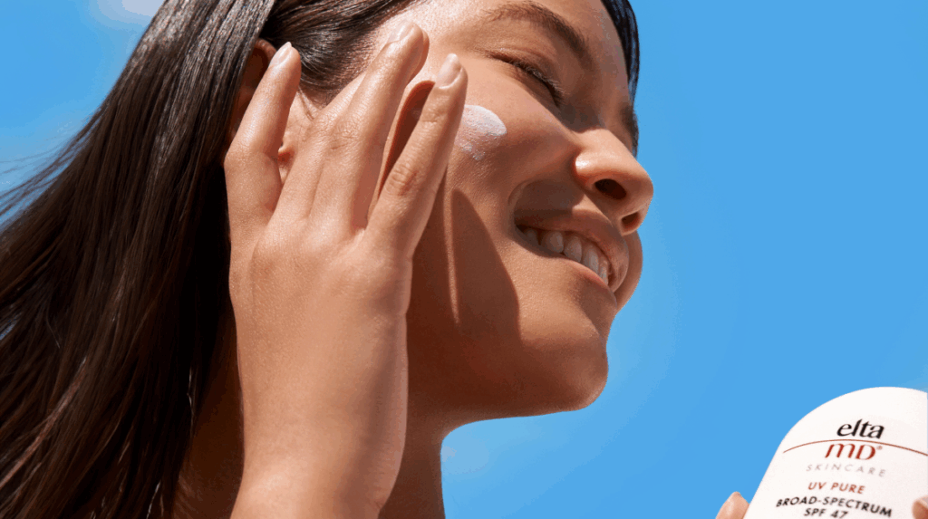 Sunscreen protects against aging