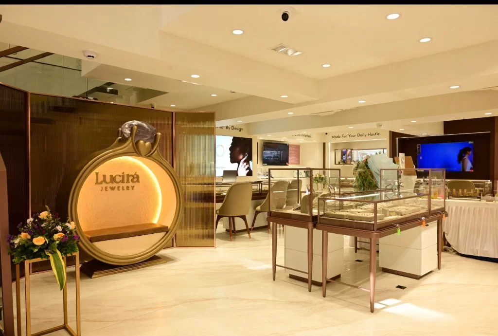 Lucira Jewelry Expands to Pune