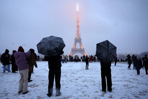 "Europe snowstorm disrupts travel"