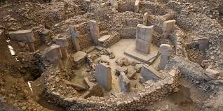 Ancient Göbekli Tepe pillars predate Stonehenge.