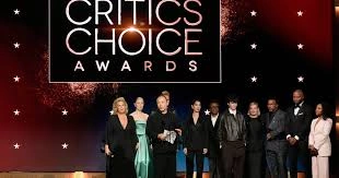 Chelsea Handler hosting ceremony