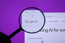 Google's AI tool revolutionizes internet search and content.