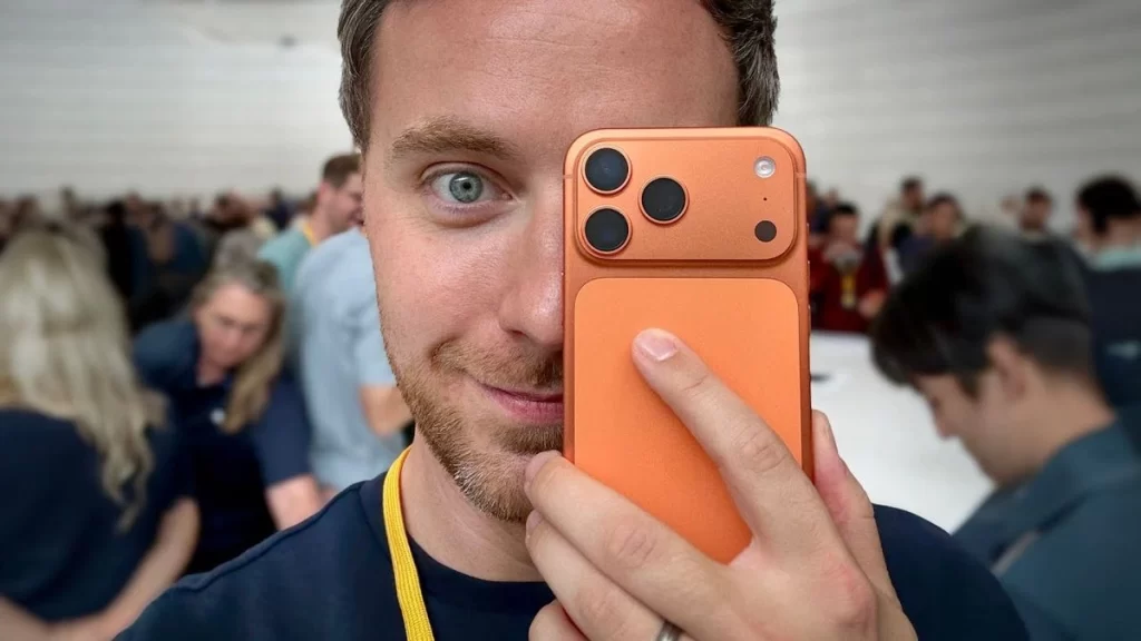 iPhone 18 Ultra sleek titanium design render