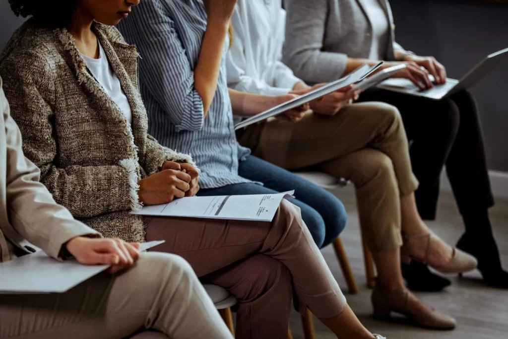 AI transforming white-collar jobs graphically.