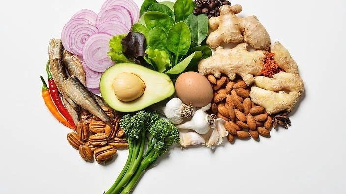 What the foods you eat every day really do to your brain