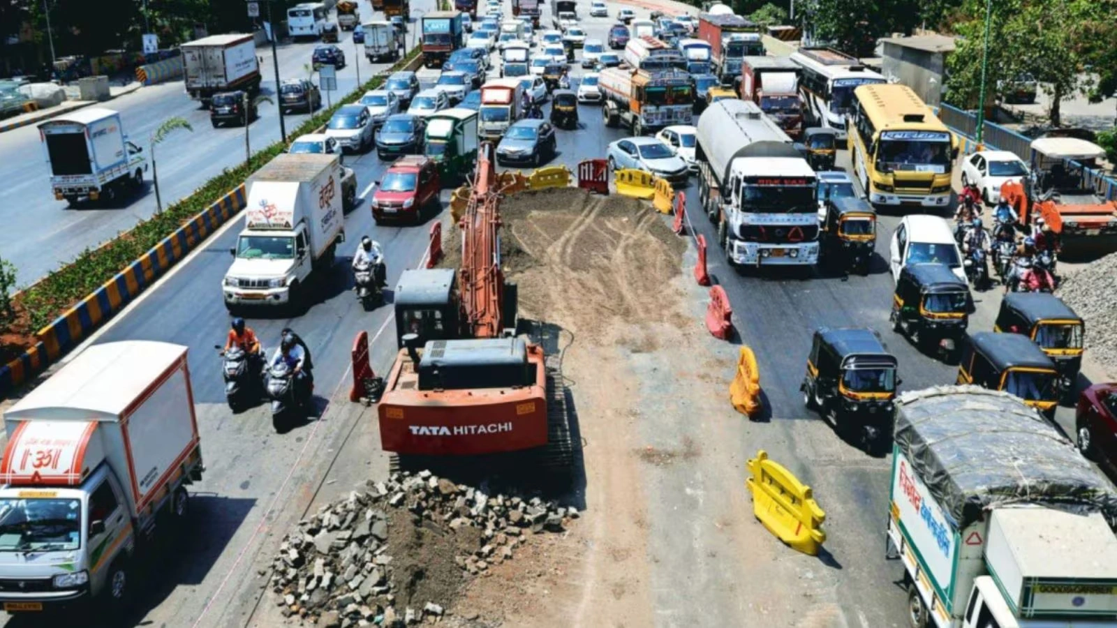 Maharashtra transport strike disrupts commuters, businesses.