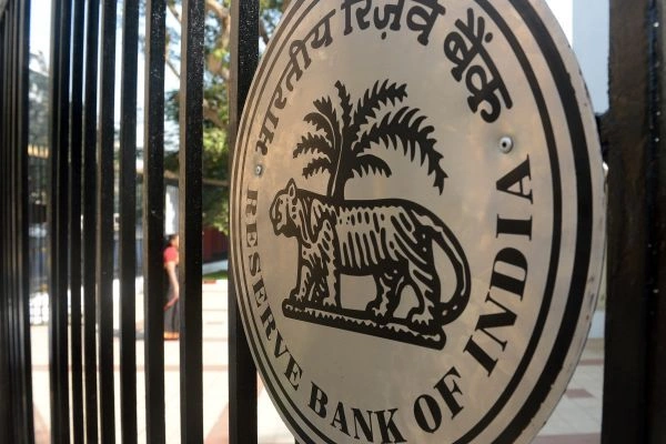 RBI cancels Shirpur Co-op Bank license abruptly.