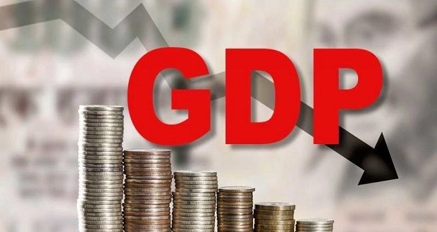 India GDP growth at risk from $100 oil surge.