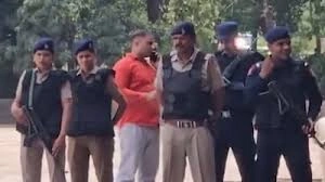 Bomb threat evacuates Punjab & Haryana High Court.